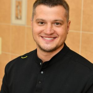 Врач Чумаков Антон Сергеевич